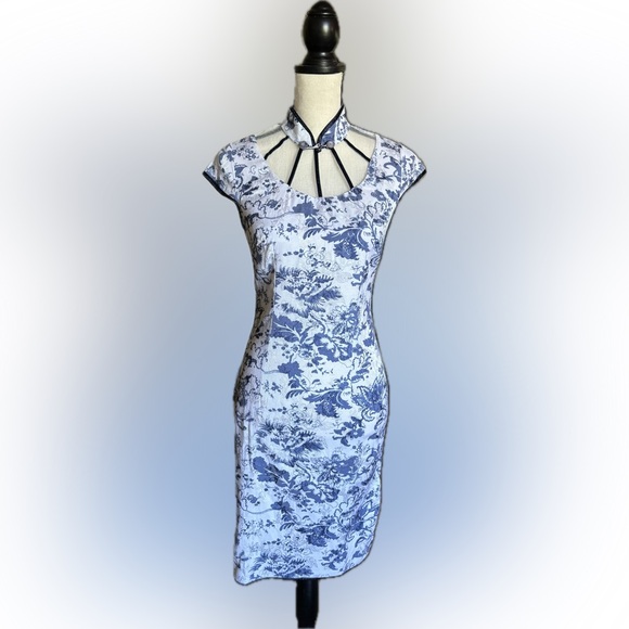 FLORAL HIGH NECK SLIT MIDI DRESS - Picture 1 of 5